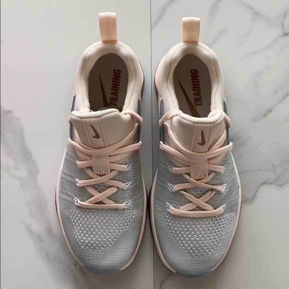 NWT Nike Metcon flyknit 3 metallic - Picture 6 of 8